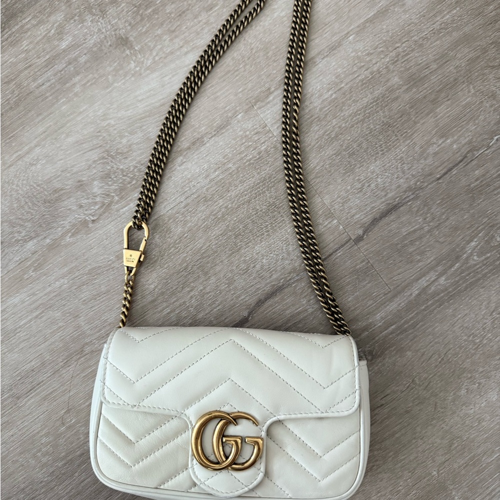 GUCCI GG Marmont super mini leather